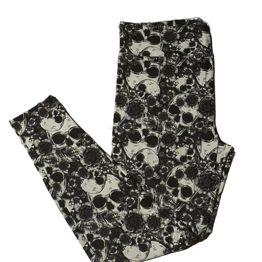 LuLaRoe Skull Print Leggings Halloween New!